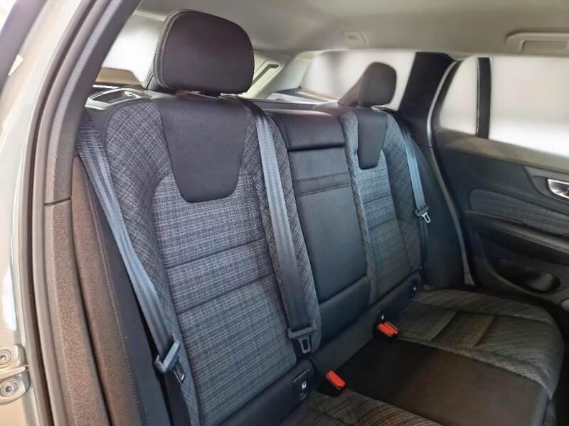 Volvo V60 B4 D AUTOM.CORE - foto 15