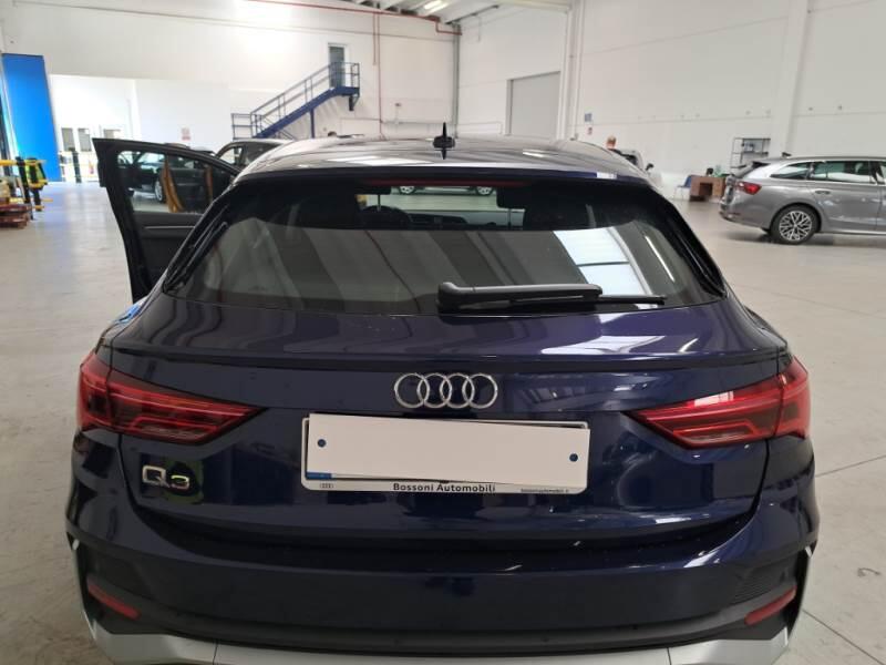 Audi Q3 35 TFSI S TRONIC S LINE EDITION - foto 41