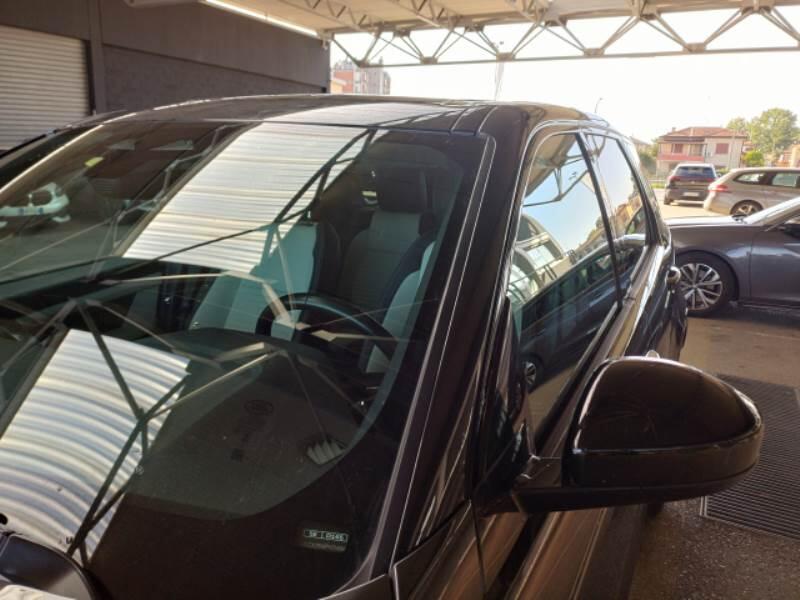 Land Rover Discovery Sport 2.0 TD4 163CV R-DYNAMIC SE 4WD AUT. - foto 30