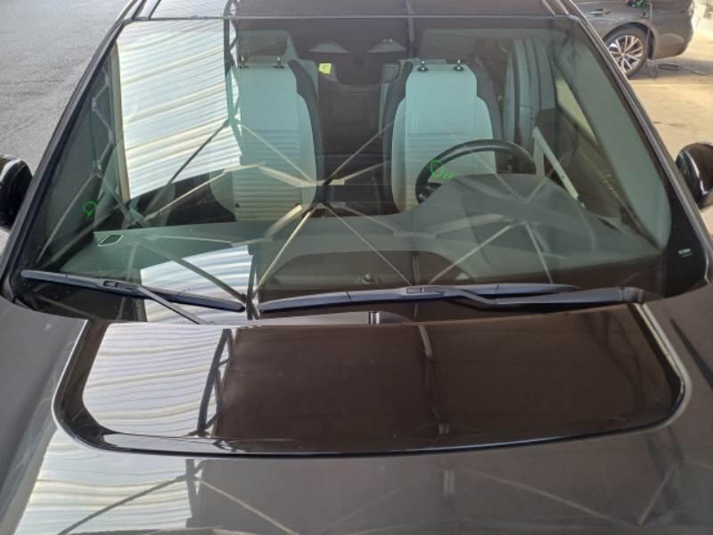 Land Rover Discovery Sport 2.0 TD4 163CV R-DYNAMIC SE 4WD AUT. - foto 37