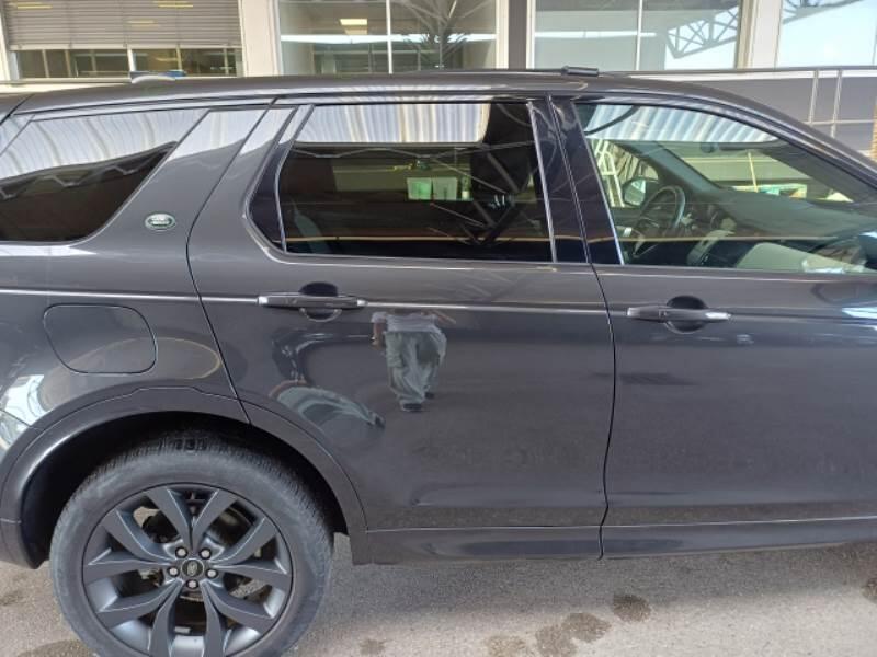 Land Rover Discovery Sport 2.0 TD4 163CV R-DYNAMIC SE 4WD AUT. - foto 58