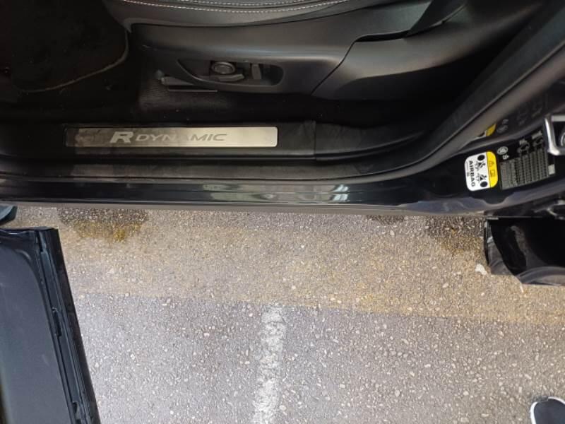 Land Rover Discovery Sport 2.0 TD4 163CV R-DYNAMIC SE 4WD AUT. - foto 98
