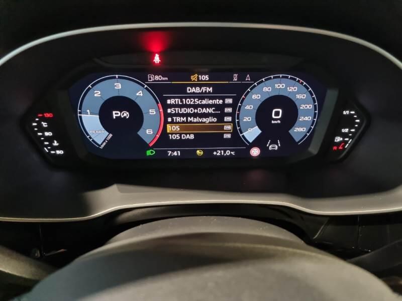 Audi Q3 35 TDI S TRONIC BUSINESS - foto 21