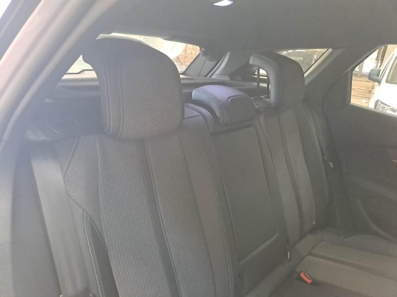 Peugeot 3008 130 EAT8 SeS ALLURE PACK - foto 15