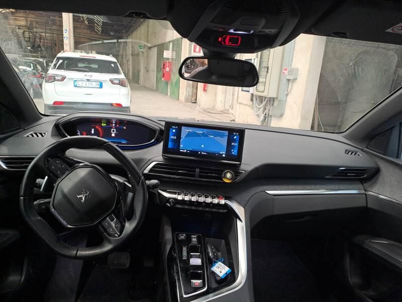 Peugeot 3008 130 EAT8 SeS ALLURE PACK - foto 3