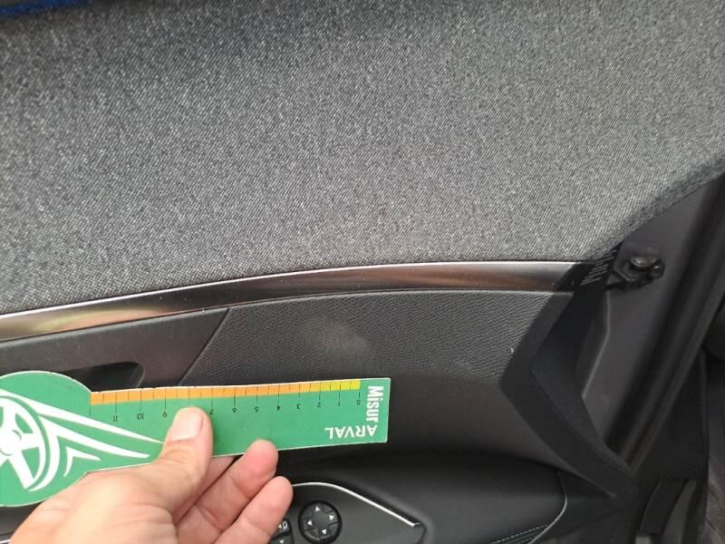 Peugeot 3008 130 EAT8 SeS ALLURE PACK - foto 63