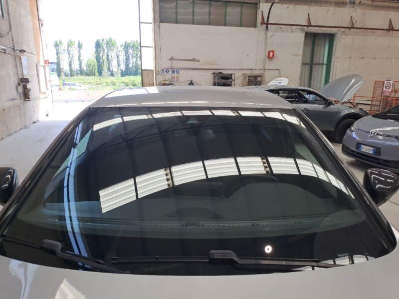 Peugeot 3008 130 EAT8 SeS ALLURE PACK - foto 10