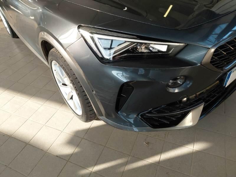 Cupra Formentor 1.4 E-HYBRID DSG - foto 26