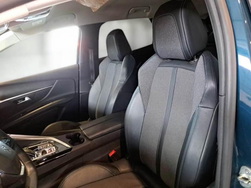 Peugeot 3008 130 EAT8 SeS ALLURE - foto 11