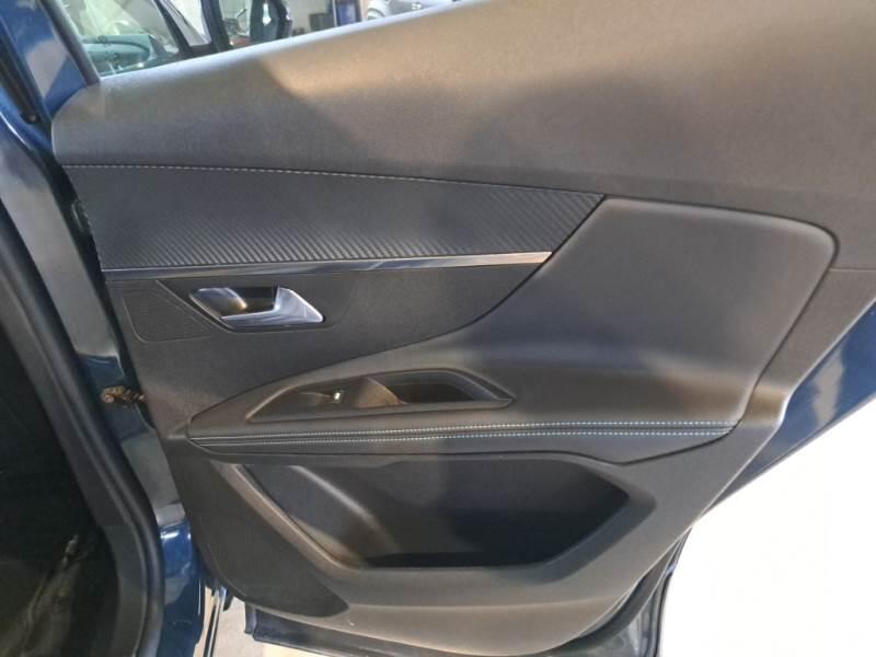 Peugeot 3008 130 EAT8 SeS ALLURE - foto 101