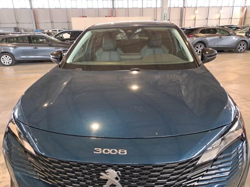 Peugeot 3008 130 EAT8 SeS ALLURE - foto 28