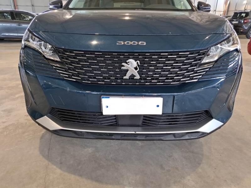 Peugeot 3008 130 EAT8 SeS ALLURE - foto 34