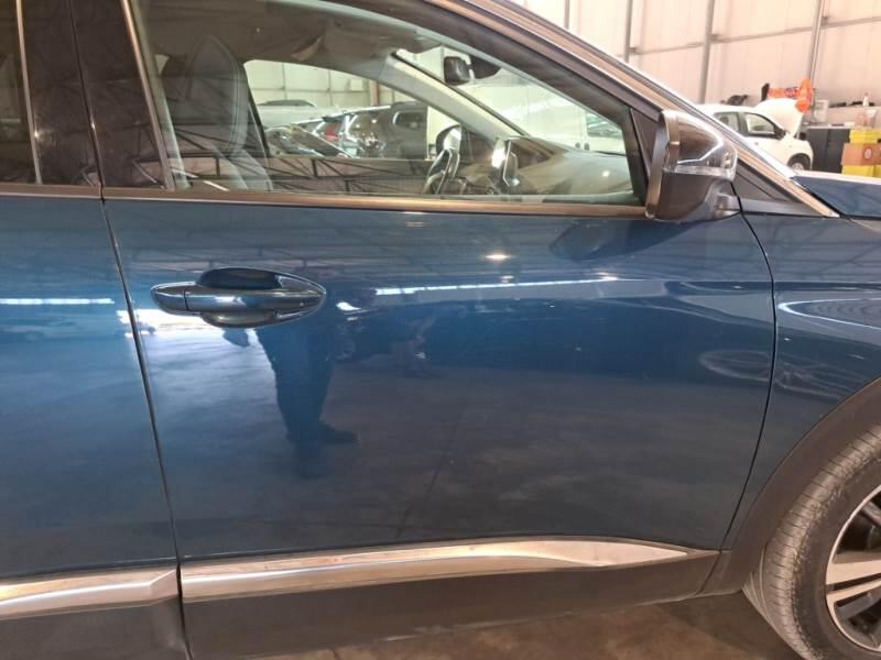 Peugeot 3008 130 EAT8 SeS ALLURE - foto 40
