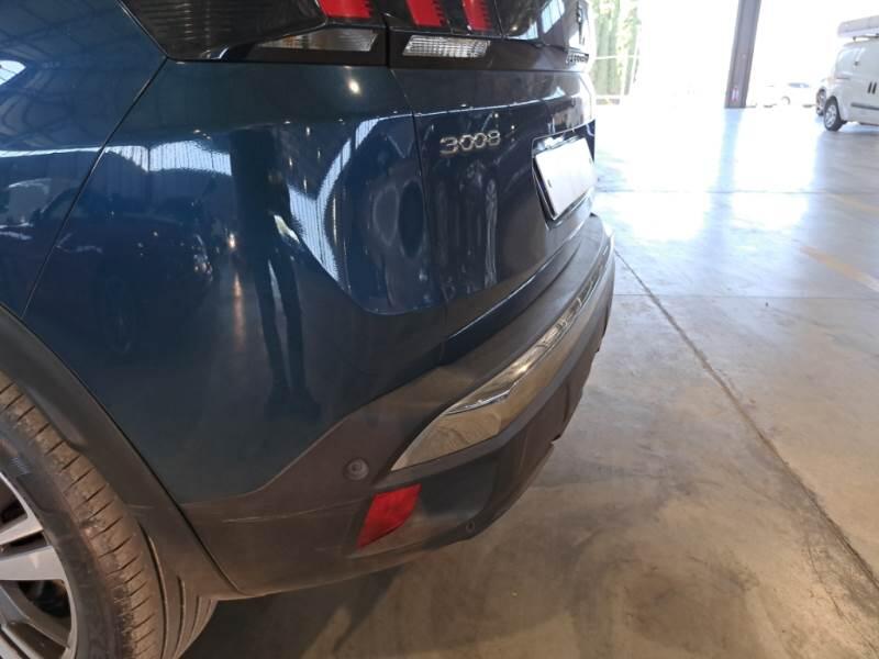 Peugeot 3008 130 EAT8 SeS ALLURE - foto 55