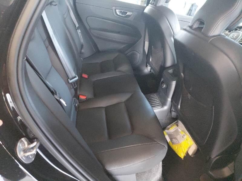 Volvo XC60 T8 PLUG-IN AWD AUTO PLUS BRIGHT - foto 16