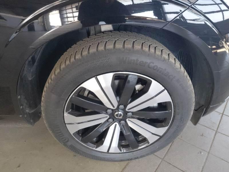 Volvo XC60 T8 PLUG-IN AWD AUTO PLUS BRIGHT - foto 17