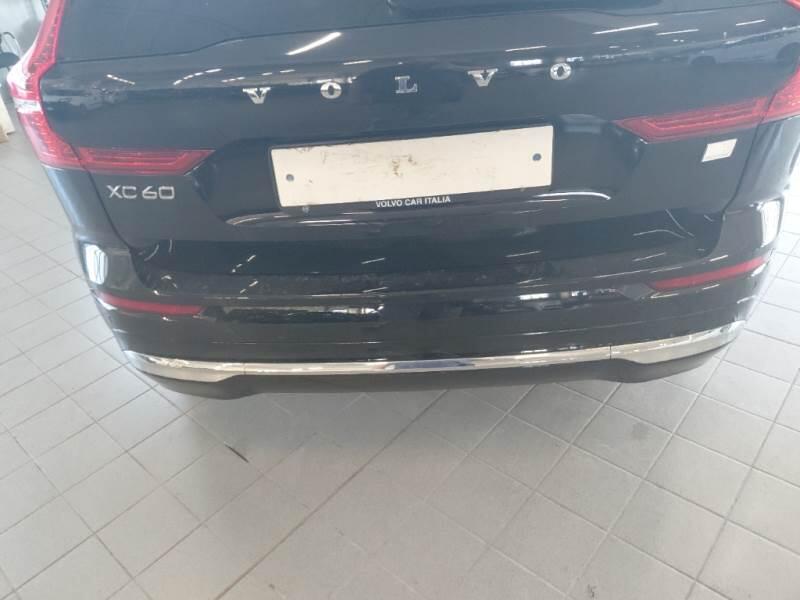 Volvo XC60 T8 PLUG-IN AWD AUTO PLUS BRIGHT - foto 53