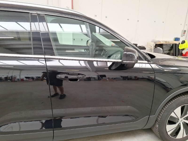 Volvo XC40 T4 RECHARGE PLUG-IN AUTO CORE - foto 21