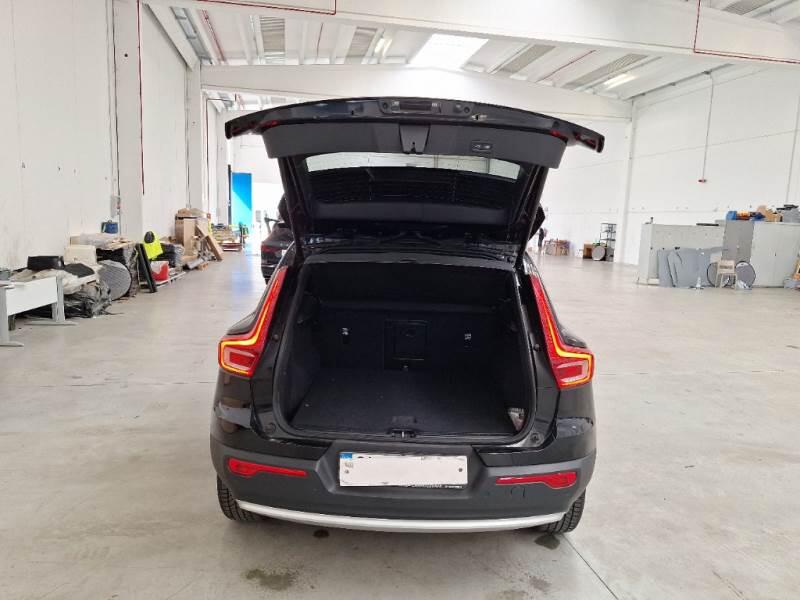 Volvo XC40 T4 RECHARGE PLUG-IN AUTO CORE - foto 44