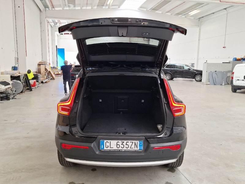 Volvo XC40 T4 RECHARGE PLUG-IN AUTO CORE - foto 48