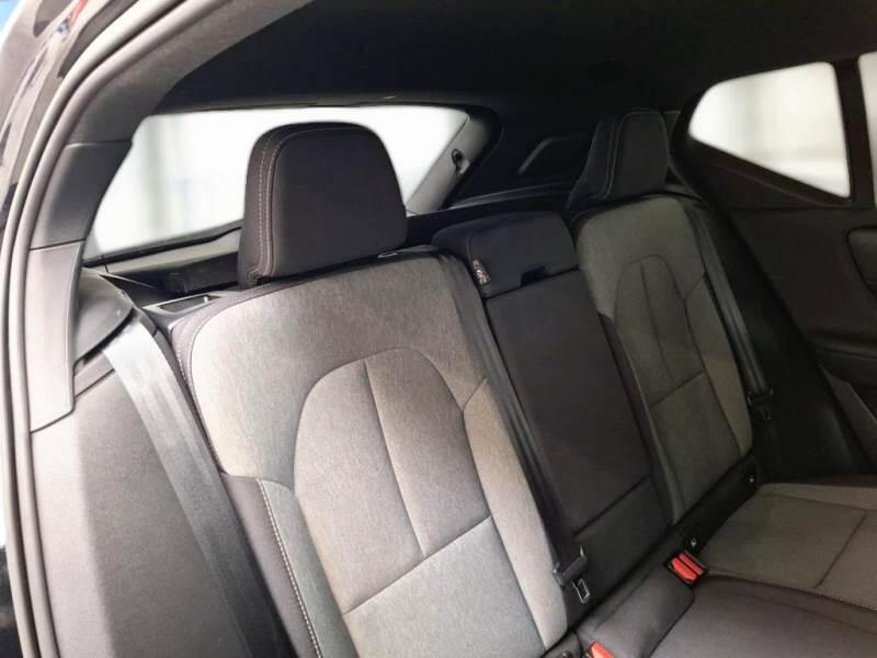 Volvo XC40 T4 RECHARGE PLUG-IN AUTO CORE - foto 7