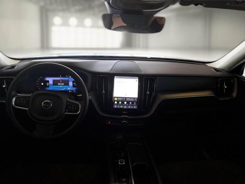 Volvo XC60 T6 PLUG-IN AWD AUTO CORE - foto 3