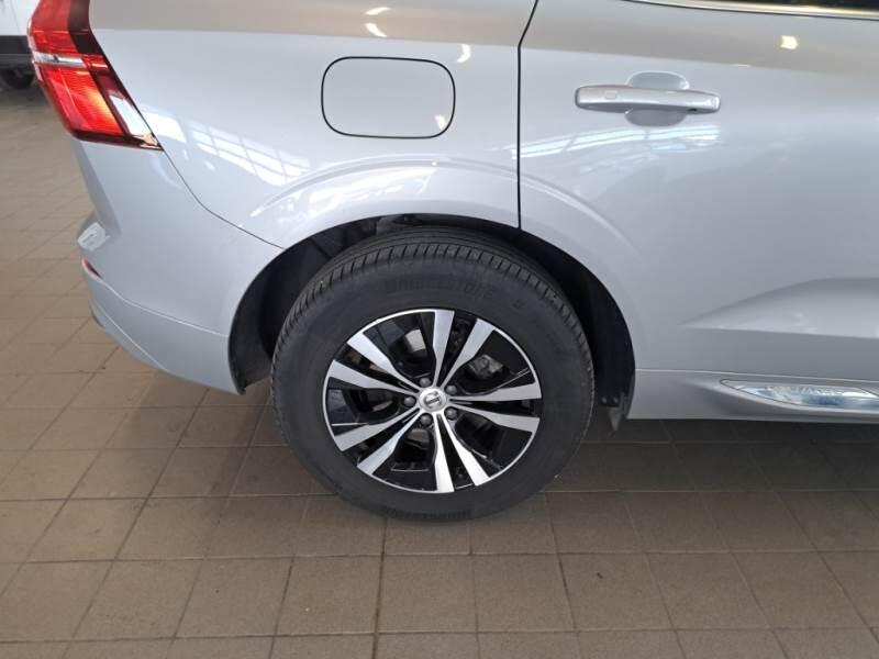 Volvo XC60 T6 PLUG-IN AWD AUTO CORE - foto 33