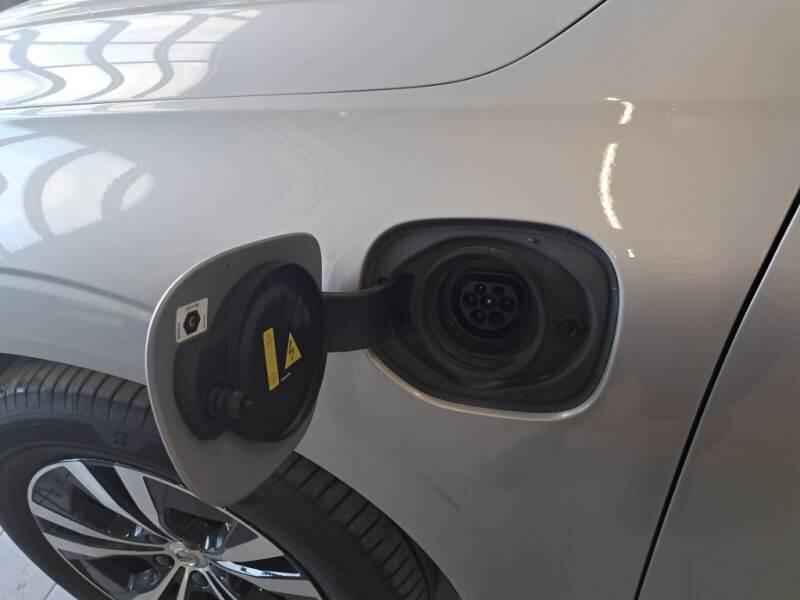 Volvo XC60 T6 PLUG-IN AWD AUTO CORE - foto 37