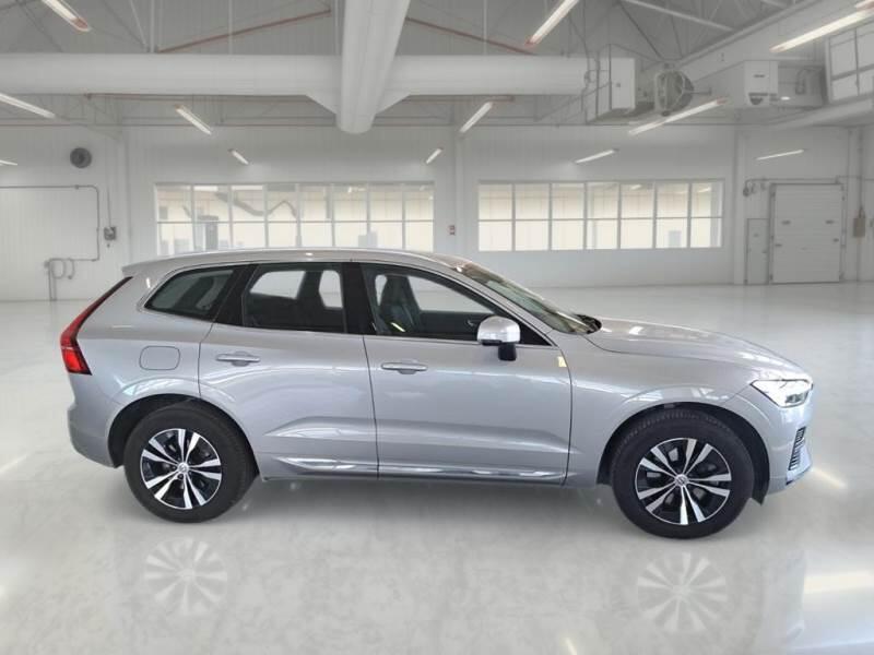 Volvo XC60 T6 PLUG-IN AWD AUTO CORE - foto 7