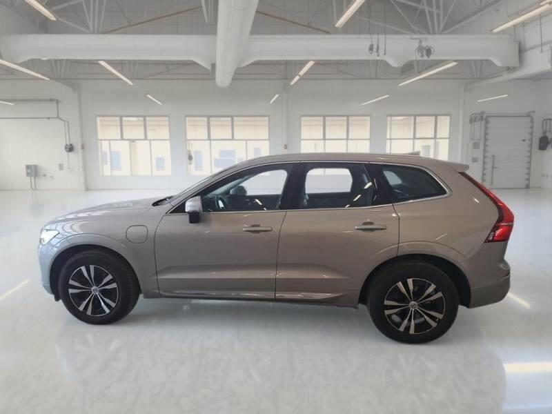 Volvo XC60 T6 PLUG-IN AWD AUTO CORE - foto 8