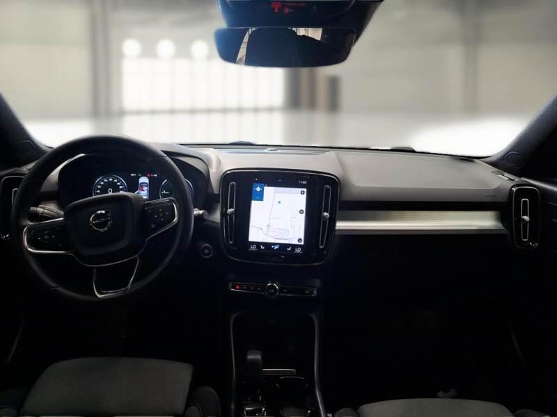 Volvo XC40 RECHARGE PLUG-IN AUTO PLUS BRIGHT - foto 3