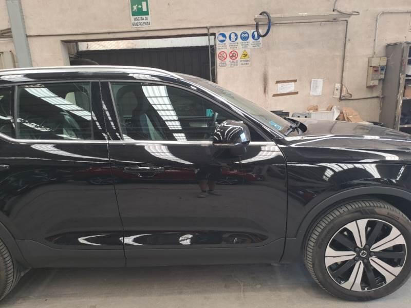 Volvo XC40 RECHARGE PLUG-IN AUTO PLUS BRIGHT - foto 36