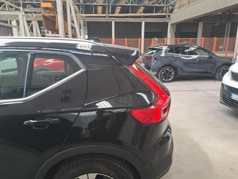 Volvo XC40 RECHARGE PLUG-IN AUTO PLUS BRIGHT - foto 46
