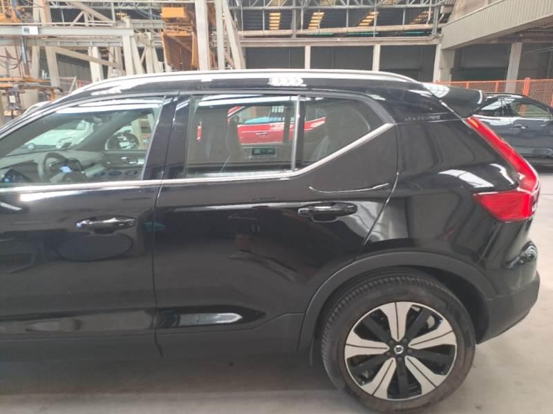 Volvo XC40 RECHARGE PLUG-IN AUTO PLUS BRIGHT - foto 48