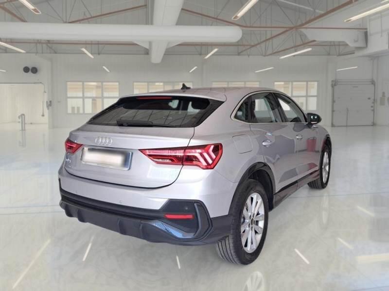 Audi Q3 45 TFSI E S TRONIC BUSINESS PLUS - foto 2