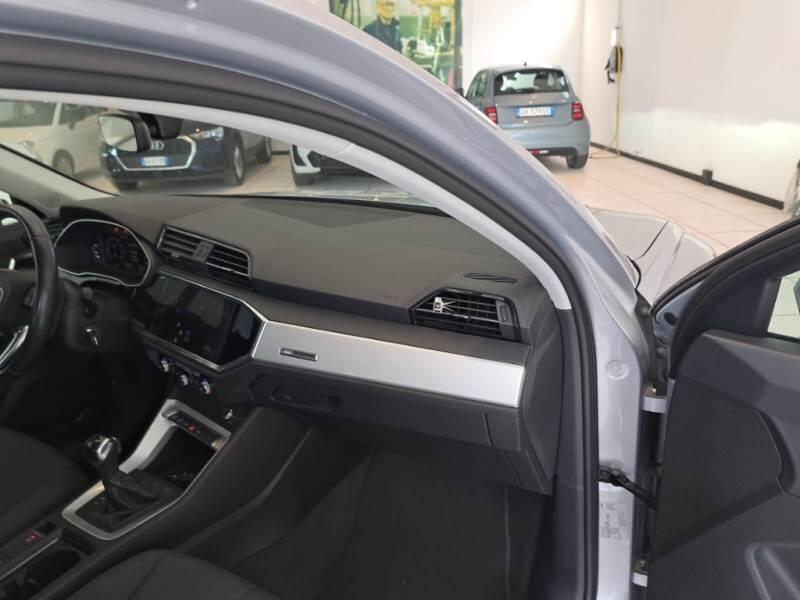 Audi Q3 45 TFSI E S TRONIC BUSINESS PLUS - foto 112