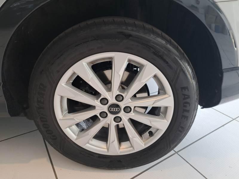 Audi Q3 45 TFSI E S TRONIC BUSINESS PLUS - foto 19