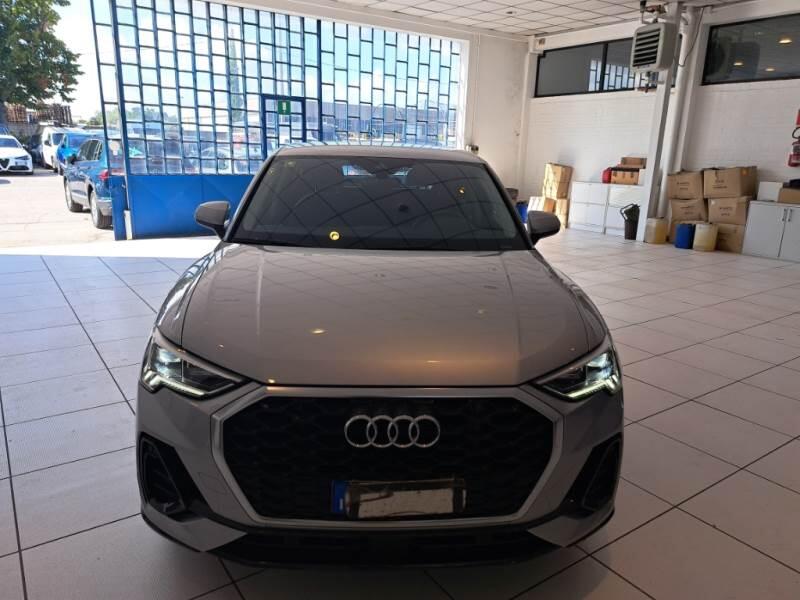Audi Q3 45 TFSI E S TRONIC BUSINESS PLUS - foto 25