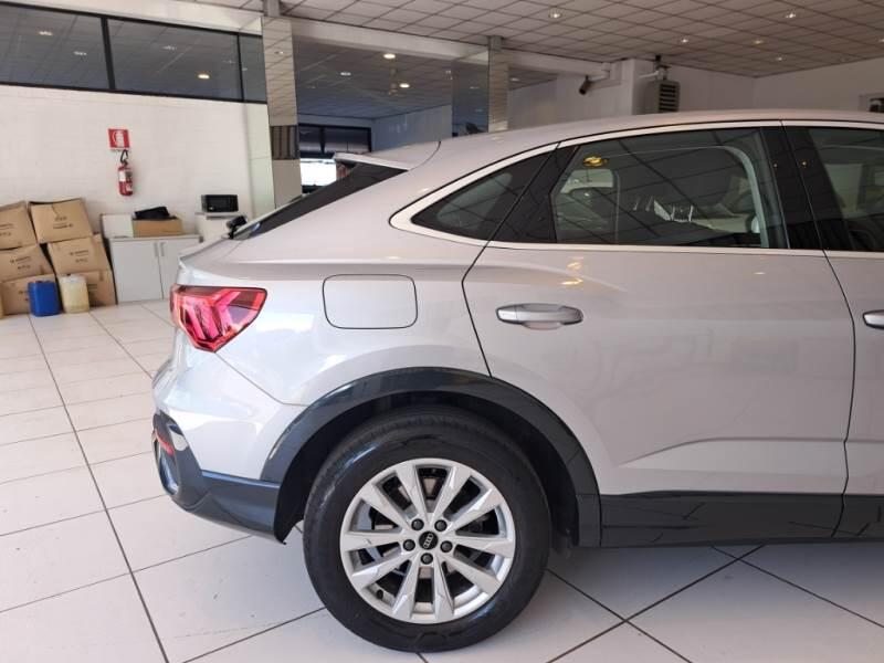 Audi Q3 45 TFSI E S TRONIC BUSINESS PLUS - foto 43