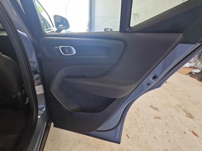 Volvo XC40 T4 RECHARGE PLUG-IN AUTO CORE N1 - foto 105