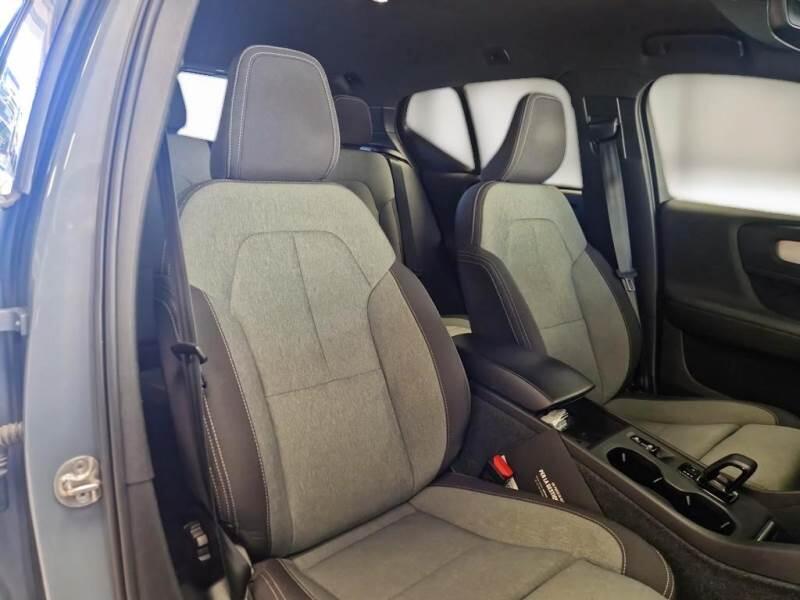 Volvo XC40 T4 RECHARGE PLUG-IN AUTO CORE N1 - foto 13