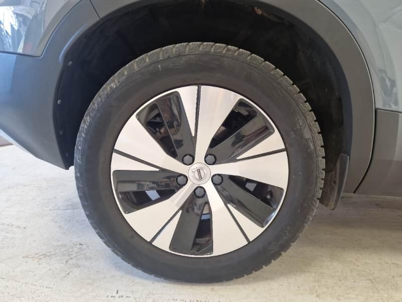 Volvo XC40 T4 RECHARGE PLUG-IN AUTO CORE N1 - foto 18