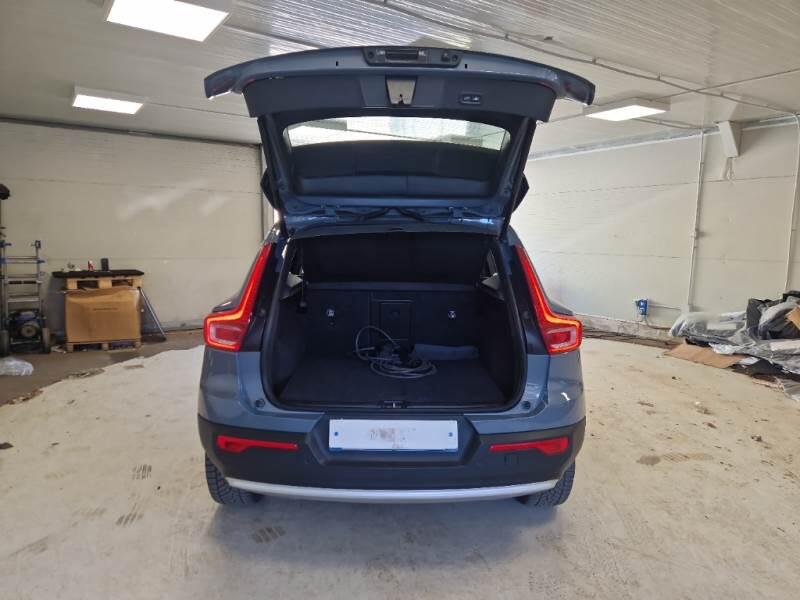Volvo XC40 T4 RECHARGE PLUG-IN AUTO CORE N1 - foto 5