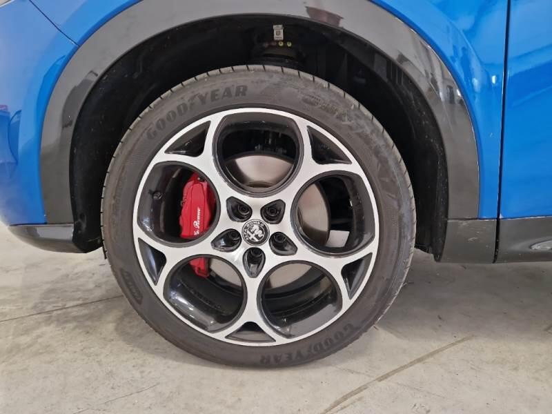 Alfa Romeo Tonale 1.3 280CV PLUG IN HYBRID AT6 VELOCE Q4 - foto 20