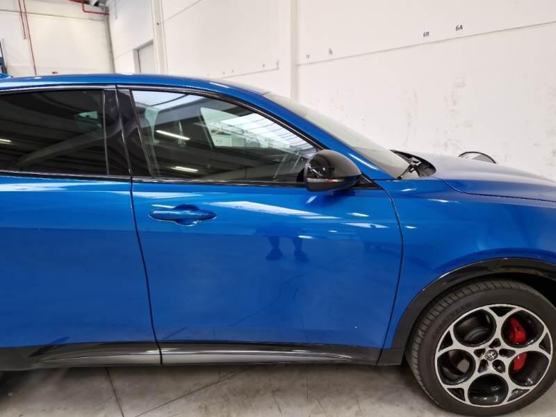 Alfa Romeo Tonale 1.3 280CV PLUG IN HYBRID AT6 VELOCE Q4 - foto 39