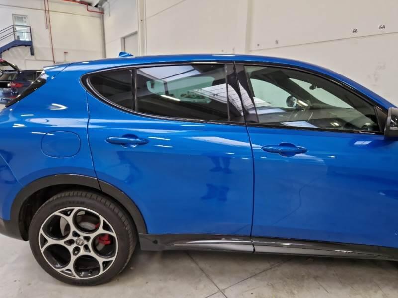 Alfa Romeo Tonale 1.3 280CV PLUG IN HYBRID AT6 VELOCE Q4 - foto 41