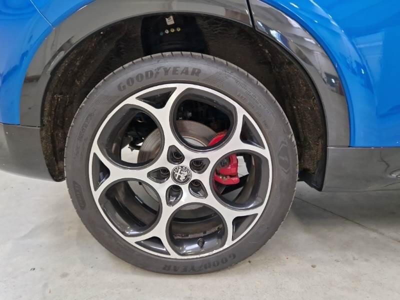 Alfa Romeo Tonale 1.3 280CV PLUG IN HYBRID AT6 VELOCE Q4 - foto 60
