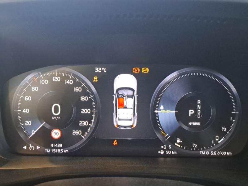 Volvo XC40 T5 RECHARGE PLUG-IN AUTO PLUS BRIGHT - foto 4