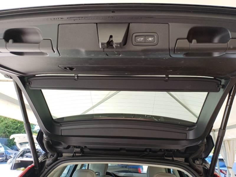 Volvo XC60 T6 PLUG-IN AWD AUTO CORE - foto 72