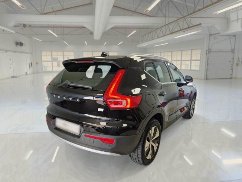 Volvo XC40 T4 RECHARGE PLUG-IN AUTO CORE N1 - foto 2